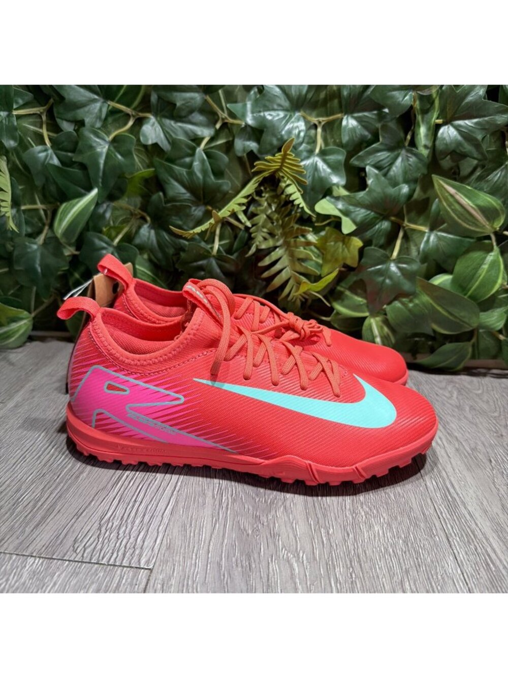Nike Youth Mecurial Vapor 16 TF Cleats Futsal Glow Boot 5.5 Y Women 7 FQ8284-800